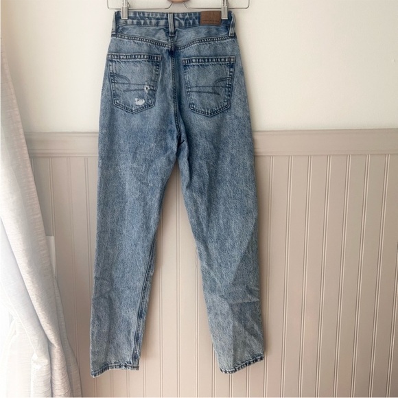 American Eagle Outfitters Light Blue Distressed Boyfriend Jeans 00 - Picture 4 of 4